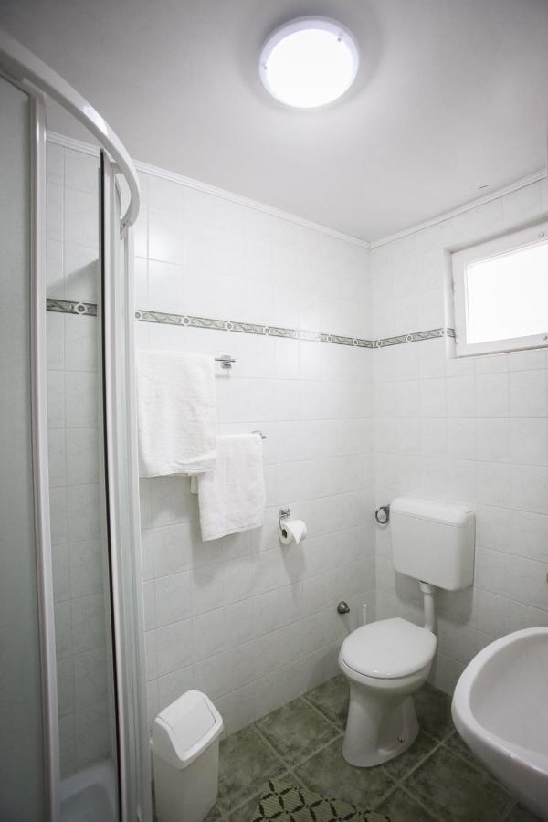 Hellenyi Apartmanok Harkány Exterior photo